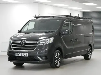 Used Renault Trafic 170 HP (125 kW) 2025 Black