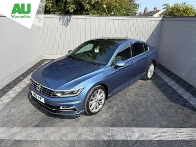 Used VW Passat R-line 150 HP (110 kW) 2018 Blue Sedan