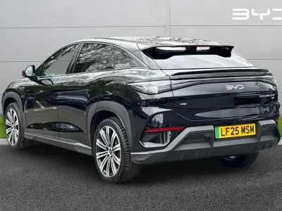 Begagnad BYD Sealion 7 Design 389 kW (530 HK) 2025 Svart SUV