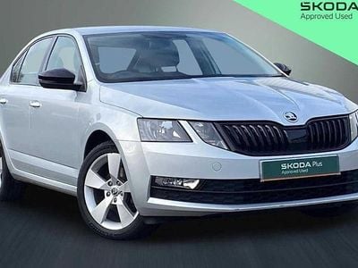 Brilliant silver metallic Used 2020 Skoda Octavia SE Drive Hatchback | £13,200 (Good price)