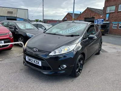 Used Ford Fiesta Titanium 96 HP (70 kW) 2012 Black Hatchback