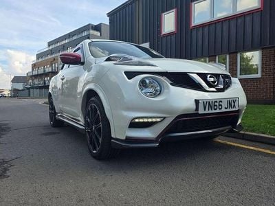Used Nissan Juke Nismo RS 214 HP (157 kW) 2016 White SUV