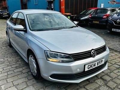 used VW Jetta (2014/14)1.6 TDI CR Bluemotion Tech S 4d