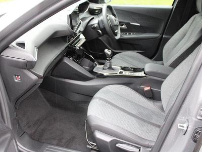 Grey Used 2024 Peugeot 2008 Allure SUV | £17,789 (A bit pricey)