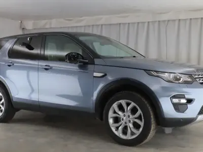 Used Land Rover Discovery 5 HSE 2018 Blue SUV