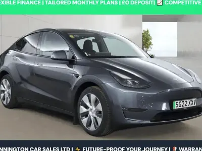 Begagnad Tesla Model Y Long Range AWD 286 kW (389 HK) 2025 SUV