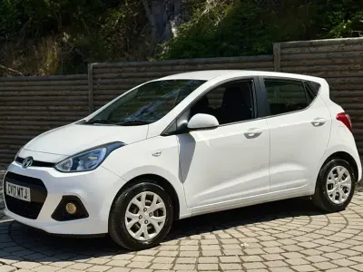 Used Hyundai i10 SE 87 HP (63 kW) 2017 White Hatchback