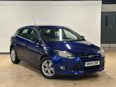 Used Ford Focus Titanium 115 HP (84 kW) 2014 Blue Hatchback