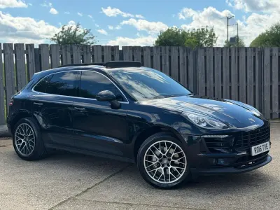 Used Porsche Macan 258 HP (189 kW) 2016 Black SUV