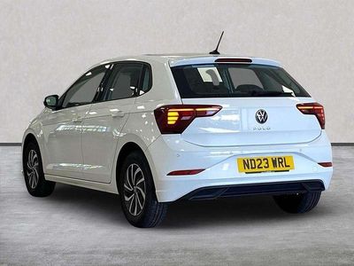 Used VW Polo Life 80 HP (58 kW) 2023 White Hatchback