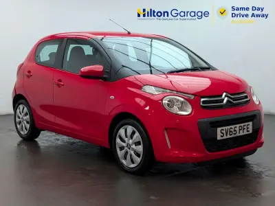 Używany Citroën C1 Feel 82 KM (60 kW) 2015 Czerwony Hatchback
