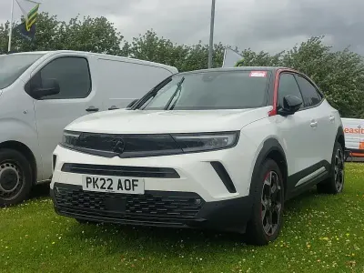 Used Vauxhall Mokka SRi 100 kW (136 HP) 2022 White SUV