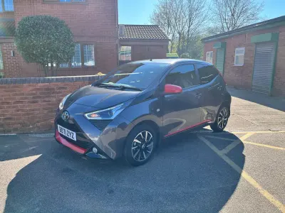 Used Toyota Aygo Trend 72 HP (52 kW) 2021 Grey Hatchback
