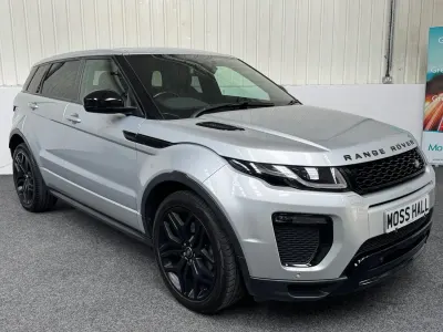 Used Land Rover Range Rover evoque HSE Dynamic 2018 Silver Estate