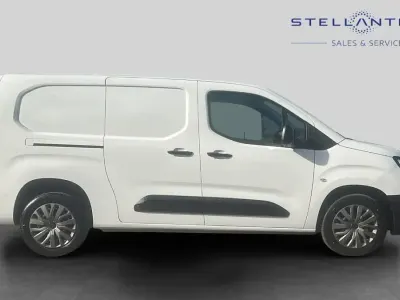 Used Peugeot Partner 129 HP (94 kW) 2025 White MPV