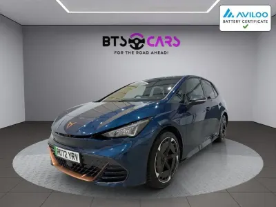 Begagnad Cupra Born e-Boost 169 kW (230 HK) 2022 Blå Halvkombi