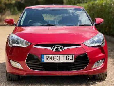 Used Hyundai Veloster Sport 140 HP (102 kW) 2013 Red Hatchback