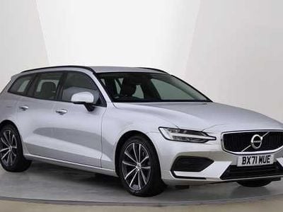 Used Volvo V60 Momentum 163 HP (119 kW) 2022 Estate