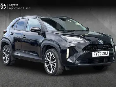 Used Toyota Yaris Cross 116 HP (85 kW) 2023 Black SUV