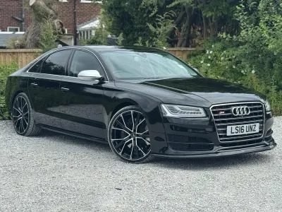 Used Audi S8 Advanced 520 HP (382 kW) 2016 Black Sedan