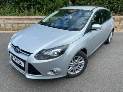 Used Ford Focus Titanium 125 HP (91 kW) 2012 Silver Hatchback