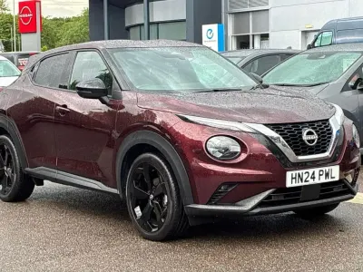Used Nissan Juke Tekna 112 HP (82 kW) 2024 Red SUV