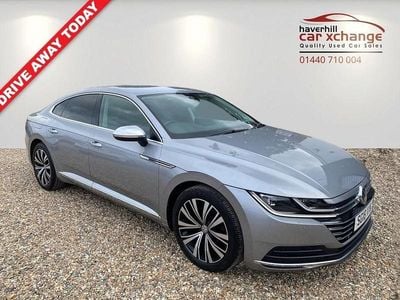 Usado VW Arteon Elegance 150 HP (110 kW) 2018 Prateado Citadino