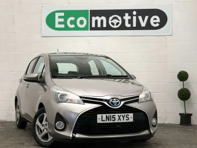Used Toyota Yaris Hybrid 2015 Bronze Hatchback
