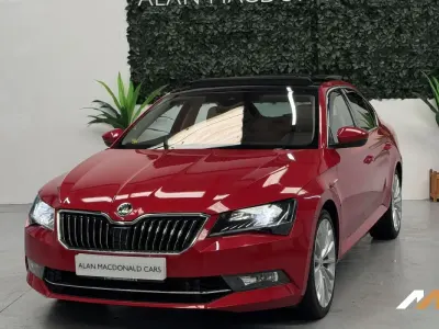 Used Skoda Superb 276 HP (202 kW) 2018 Red Hatchback