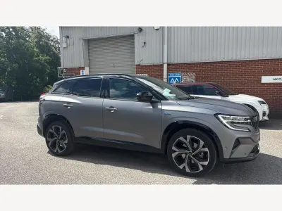 Used Renault Austral Techno Esprit Alpine 200 HP (147 kW) 2024 Matte shadow grey with diamond black roof  SUV