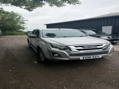 Used Isuzu D-Max 2018 Silver Pickup