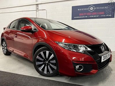 Begagnad Honda Civic SE Plus 142 HK (104 kW) 2015 Röd Halvkombi
