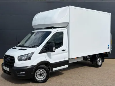 Second-hand Ford Transit S 2024 Alb