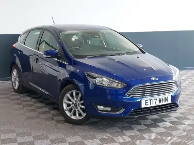 Second-hand Ford Focus Titanium 100 CP (73 kW) 2017 Albastru Hatchback