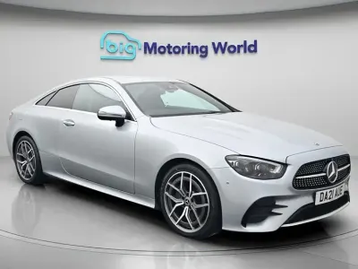 Usado Mercedes E220