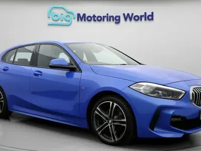 Begagnad BMW 118 M Sport 136 HK (100 kW) 2024 Halvkombi