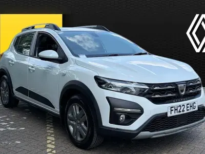 Used Dacia Sandero Comfort 91 HP (66 kW) 2022 White Hatchback