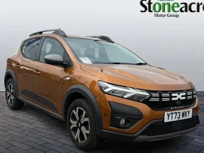 Used Dacia Sandero Journey 91 HP (66 kW) 2022 Orange Hatchback