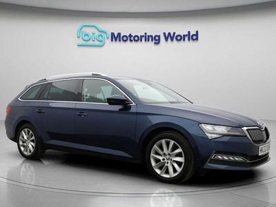 Used Skoda Superb SE Technology 218 HP (160 kW) 2022 Blue Estate