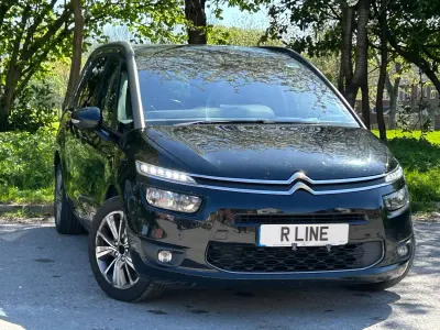 Używany Citroën Grand C4 Picasso Exclusive 115 KM (84 kW) 2014 Czarny Minivan