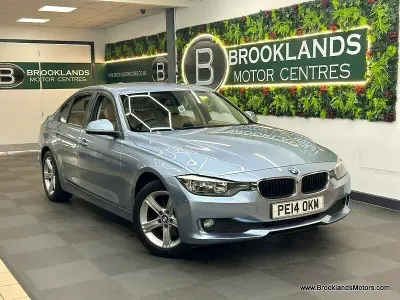 Used BMW 320 2014 Blue Sedan