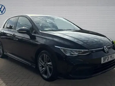 Begagnad VW Golf VIII R-line 150 HK (110 kW) 2024 Halvkombi