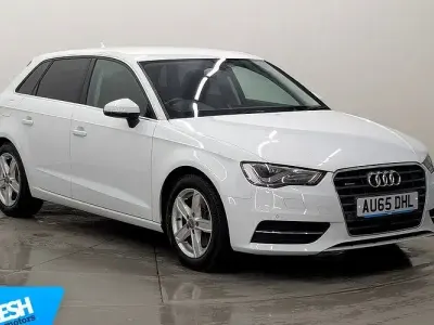 Used Audi A3 Sportback Sport 179 HP (131 kW) 2015 White Hatchback