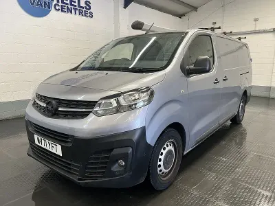 Used Vauxhall Vivaro Edition 100 HP (73 kW) 2021 Grey MPV
