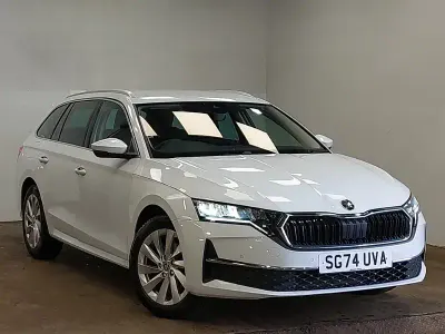 Używany Skoda Octavia SE L 150 KM (110 kW) 2024 Biały Kombi