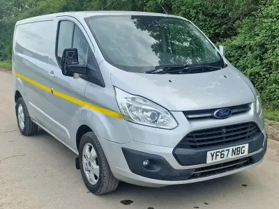 Used Ford Transit Custom Limited 130 HP (95 kW) 2017 Silver Van