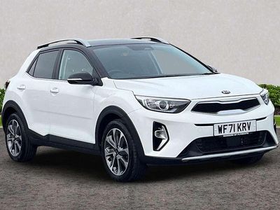 White Used 2021 Kia Stonic SUV | £14,497 (A bit pricey)