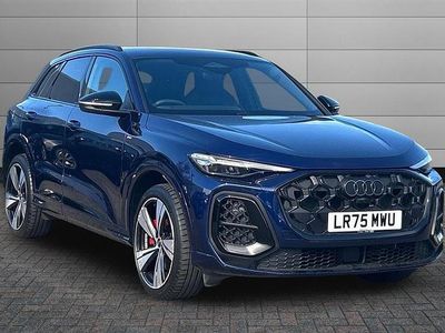 Used Audi Q5 Advanced 204 HP (150 kW) 2025 Navarra blue SUV