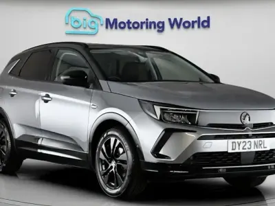 Used Vauxhall Grandland X 131 HP (96 kW) 2023 Grey SUV
