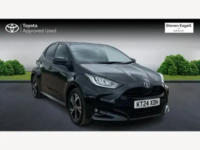 Used Toyota Yaris Design 116 HP (85 kW) 2024 Black Hatchback